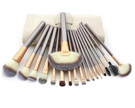 Persian Make-up Brush Suit Champagne