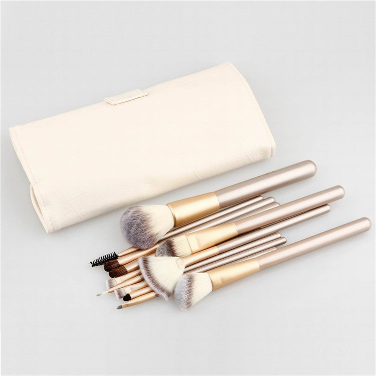 Spot Detonating 121824, White Make-up Brush